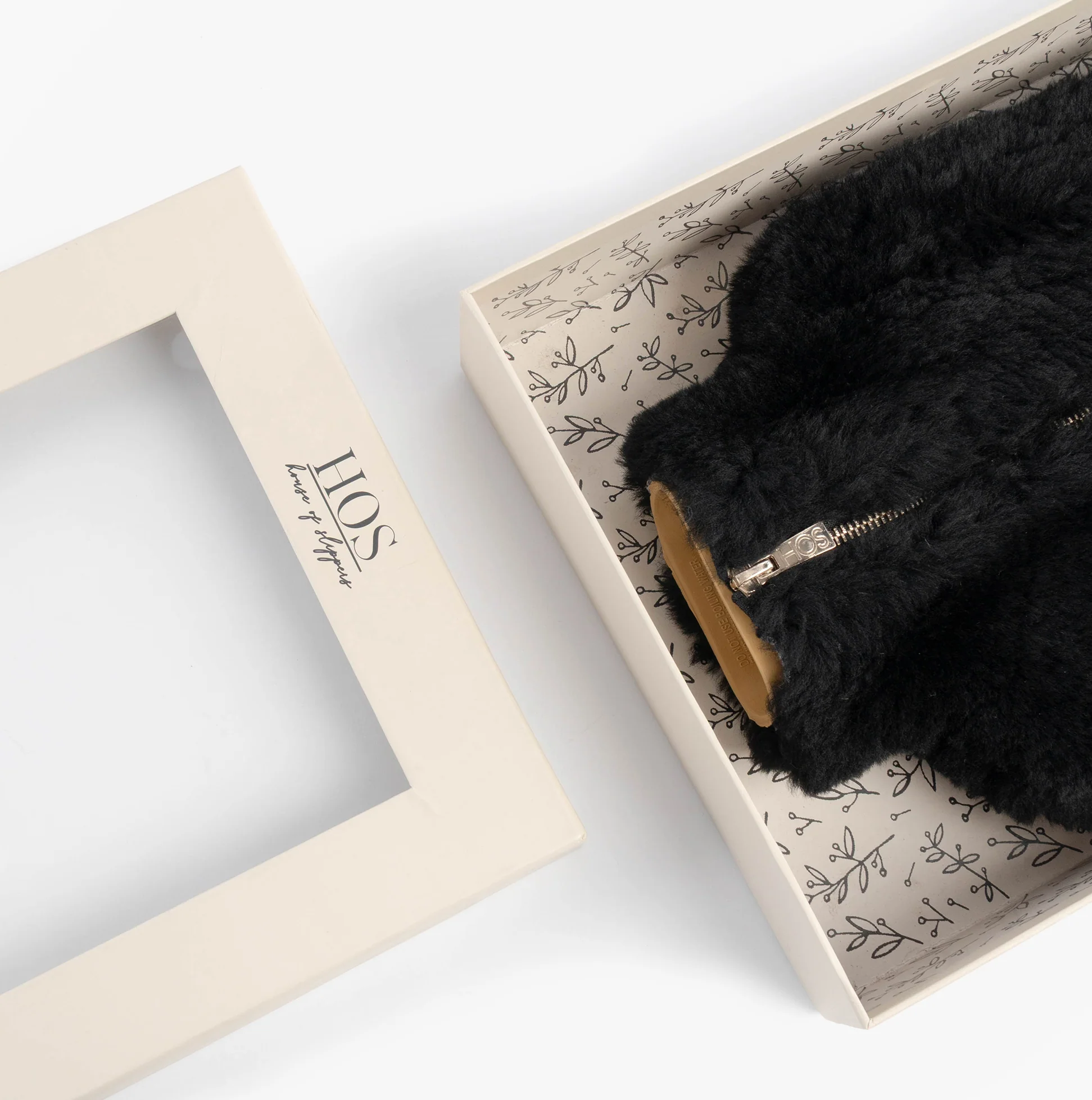HOS Sheepskin IRIS Sheepskin Hot Water Bottle Black - Image 3
