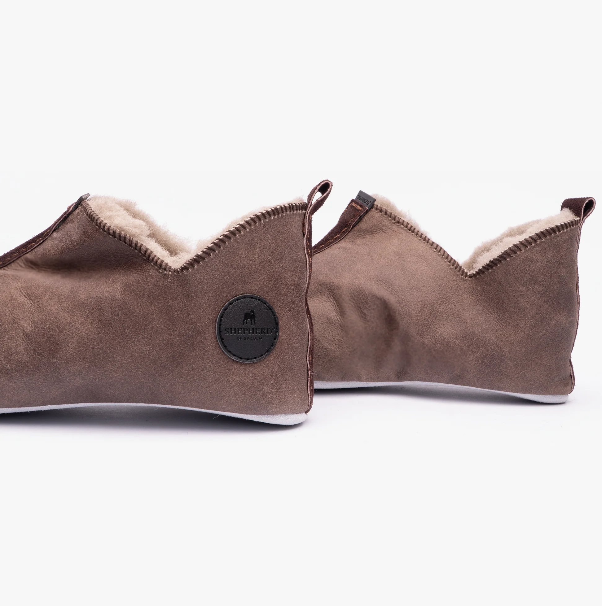 Shepherd LINA Womens Sheepskin Slipper Boots Oiled Antique - Image 4