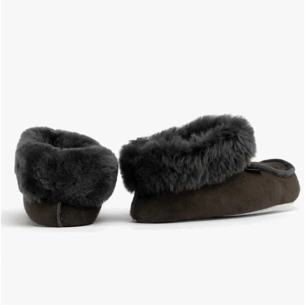Shepherd MOA Womens Sheepskin Slipper Boots Asphalt - Image 3